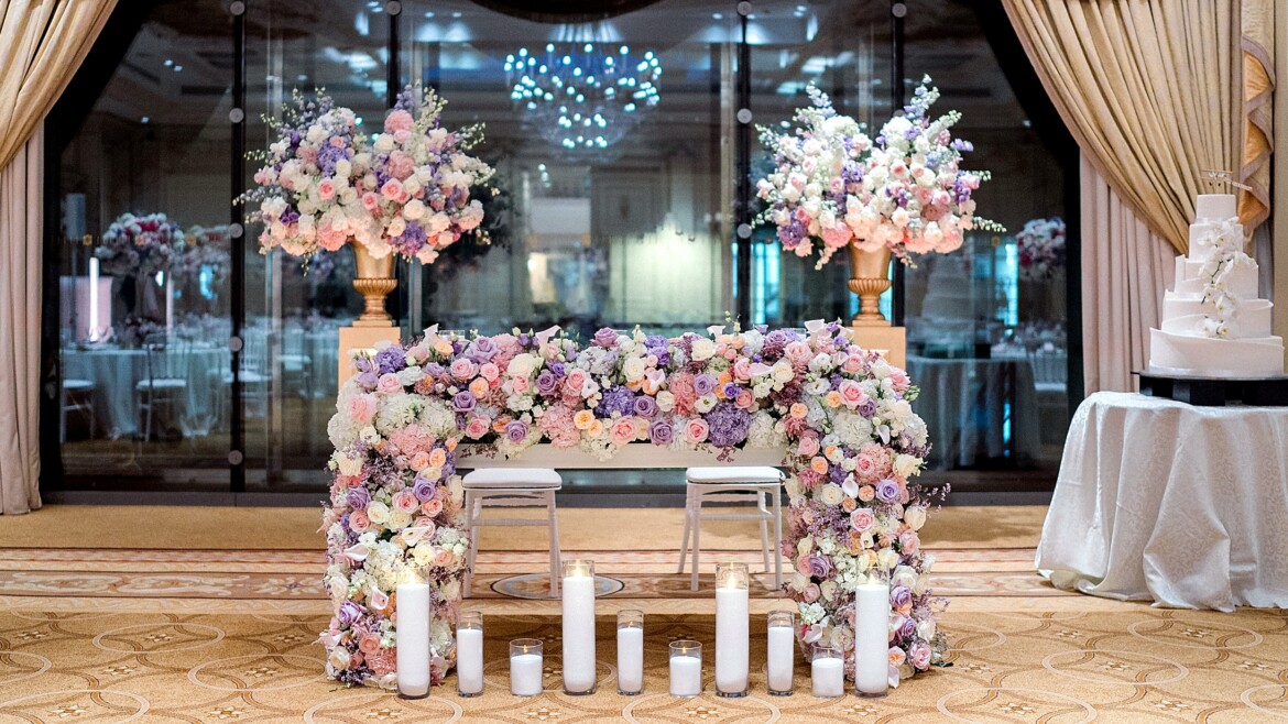 Module Sweet Heart Table : décoration florale de la table d’honneur